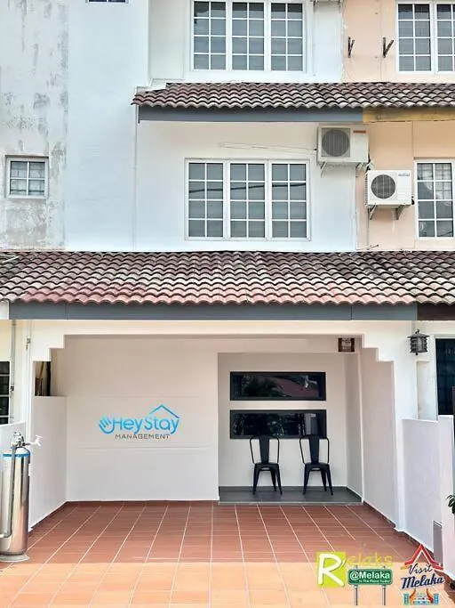 Kampung8 3R3B 12Pax Mahjong Ltownarea8Minstojonker By Heystay Management Malacca Hébergement de vacances